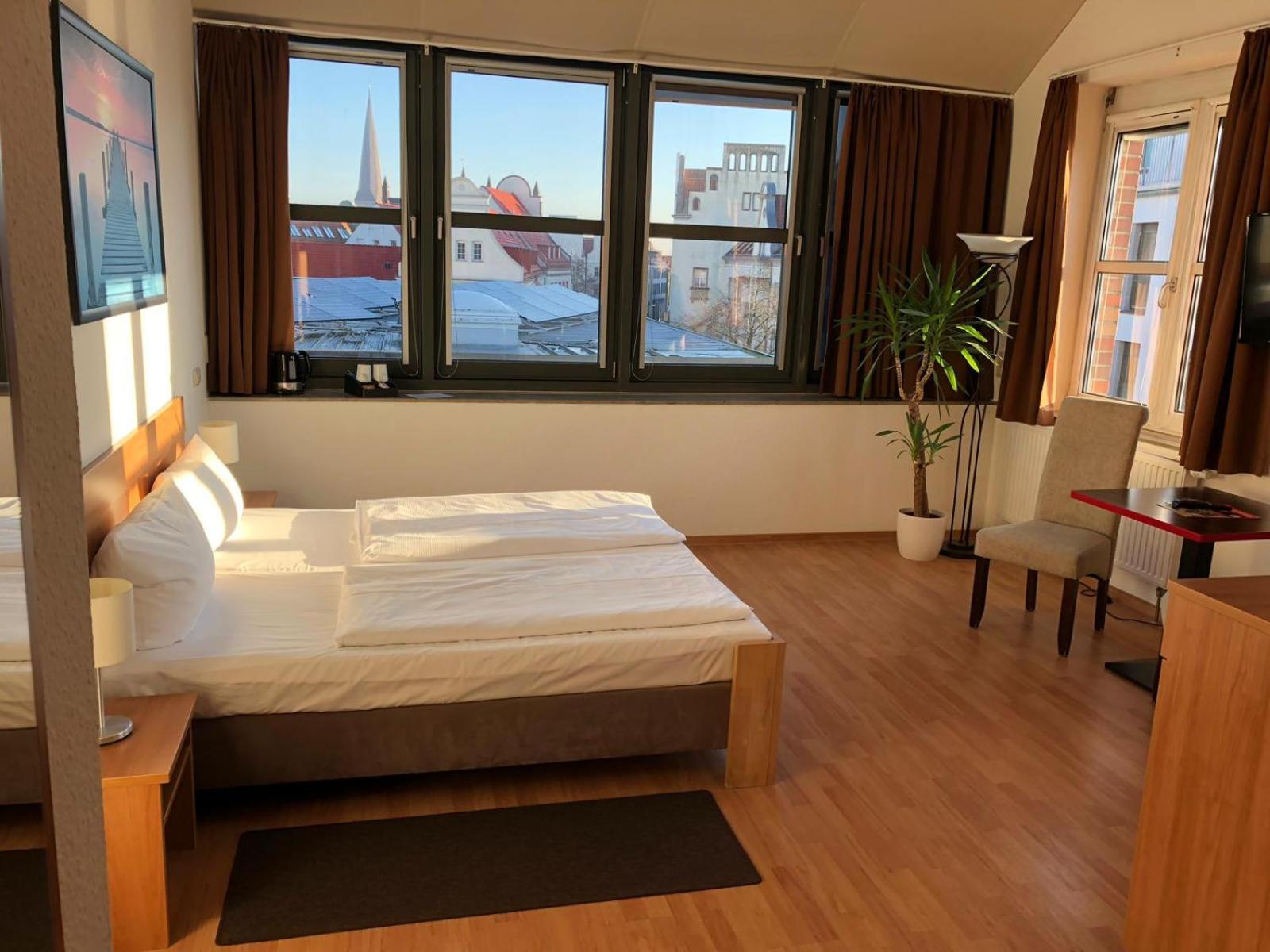 Hotel Am Hopfenmarkt Rostock Exteriör bild
