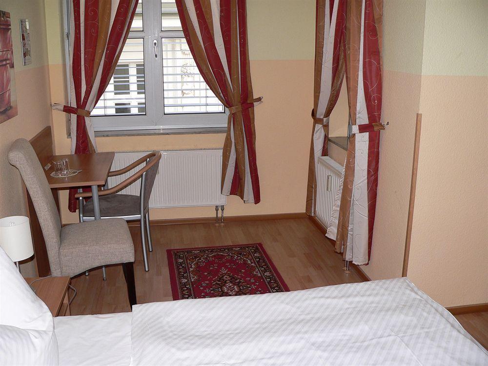 Hotel Am Hopfenmarkt Rostock Exteriör bild